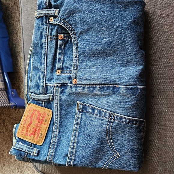 Levi's Other - Men's Levi's 550/Relaxed Fit